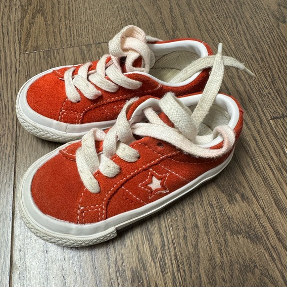 Converse one star red suede sneaker size 6 - Picture 1 of 7